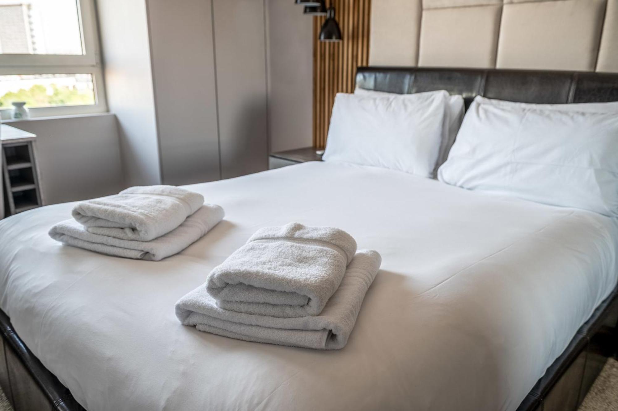 Canary Wharf Retreat With Free Secure Parking London Exterior foto