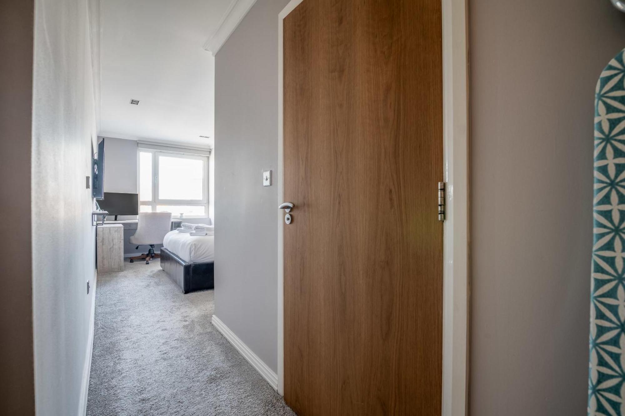 Canary Wharf Retreat With Free Secure Parking London Exterior foto