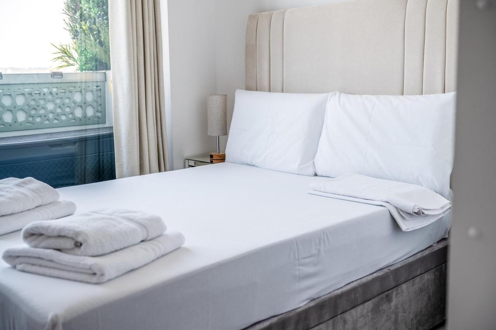 Canary Wharf Retreat With Free Secure Parking London Exterior foto